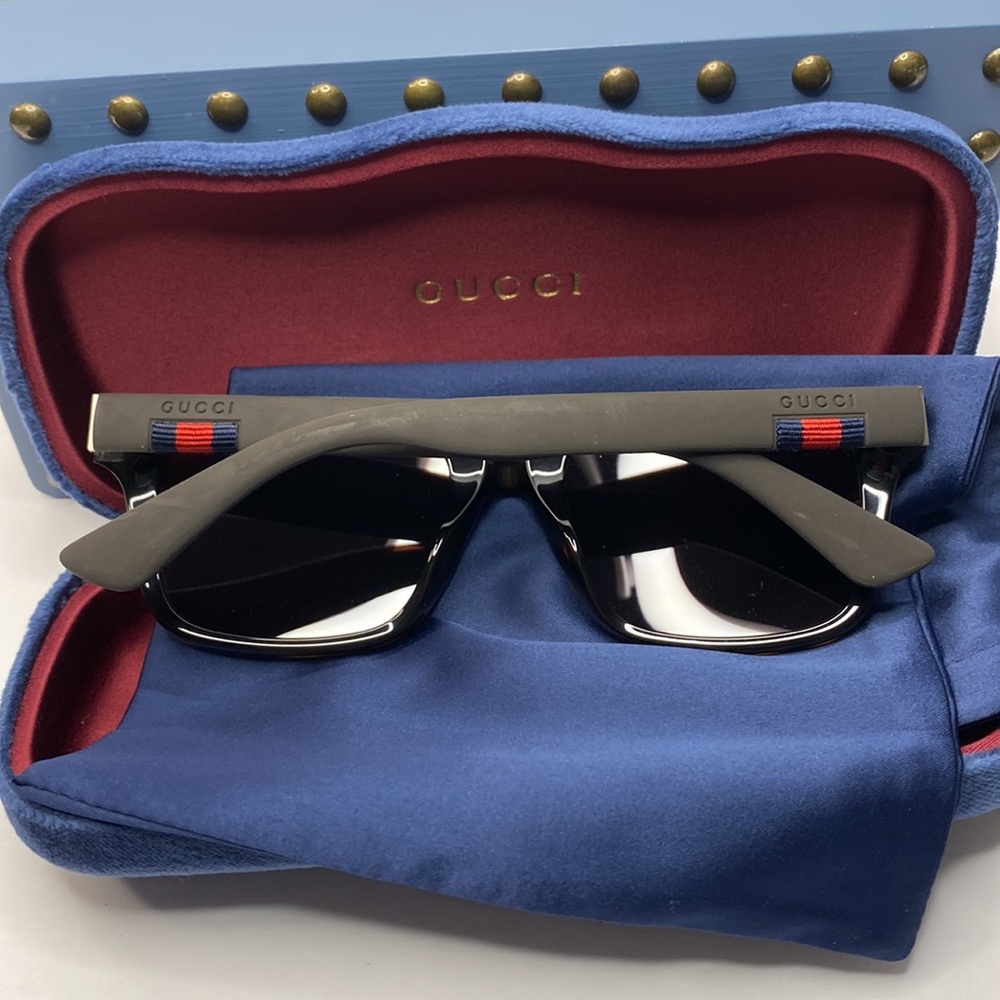💯 - Authentic- New - Gucci Black GG0008S Square Sunglasses - Picture 15 of 17